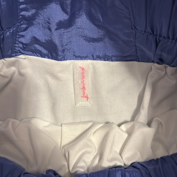 Free people shorts size xs - Picture 2 of 3